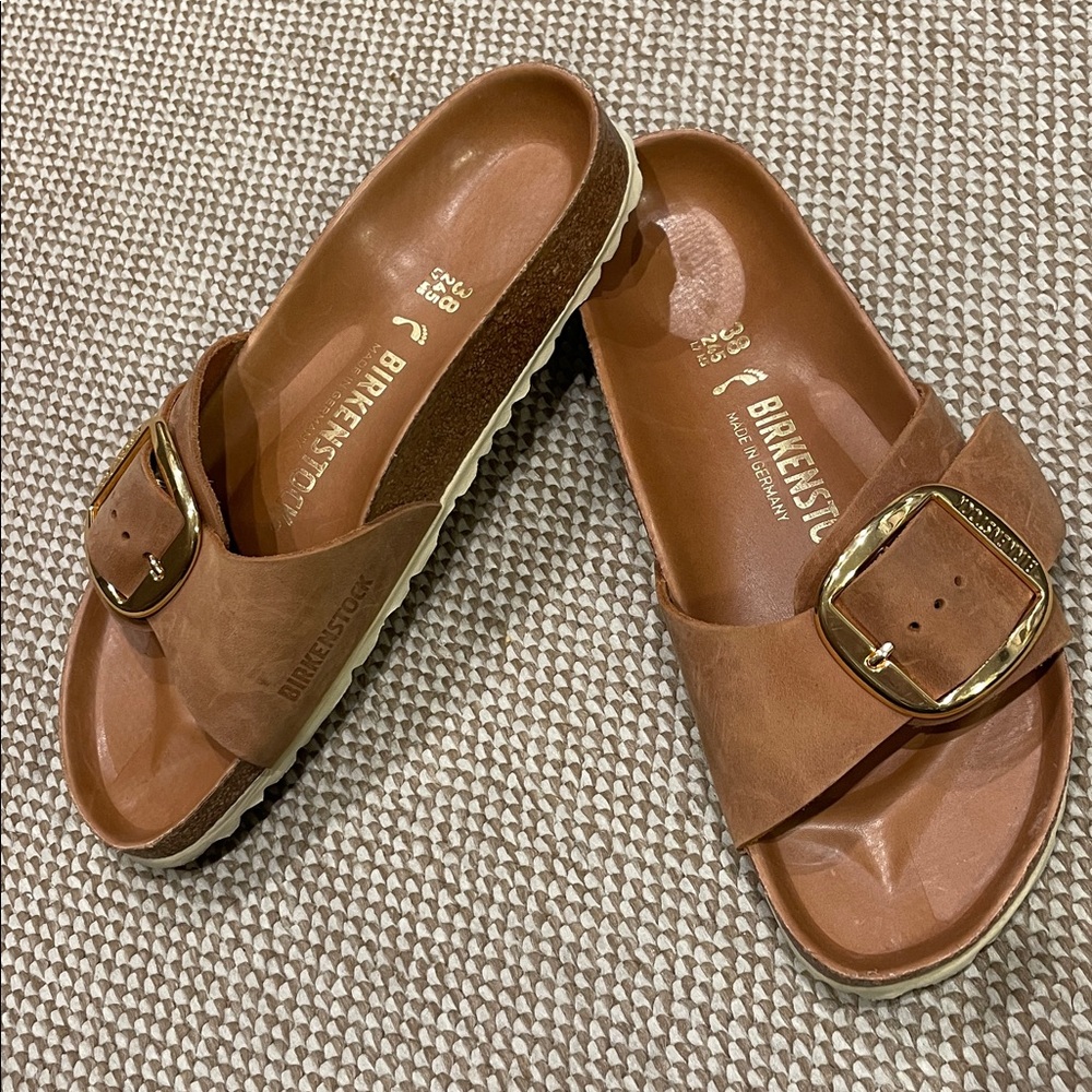 Birkenstock Madrid Big Buckle Oiled Leather - Picture 12 of 16